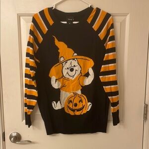 NWT Torrid Disney Winnie the Pooh Halloween Sweater